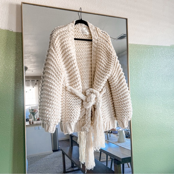 Anthropologie Cozy Cream Cardigan - Picture 3 of 7